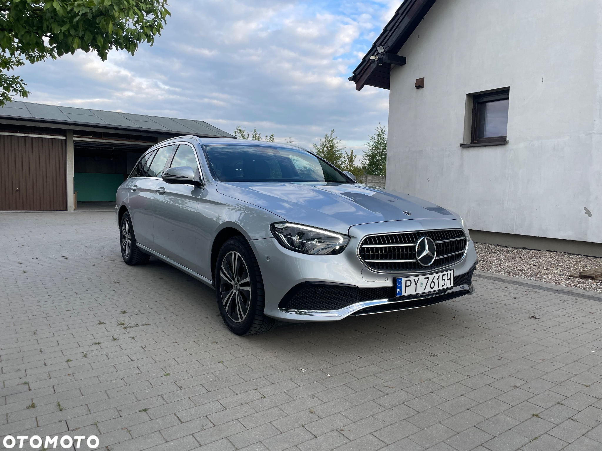 Mercedes-Benz Klasa E 220 d T 9G-TRONIC Avantgarde - 5