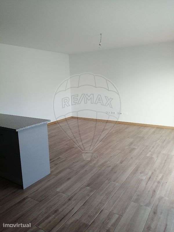 Apartamento T4 para arrendamento - Grande imagem: 3/16