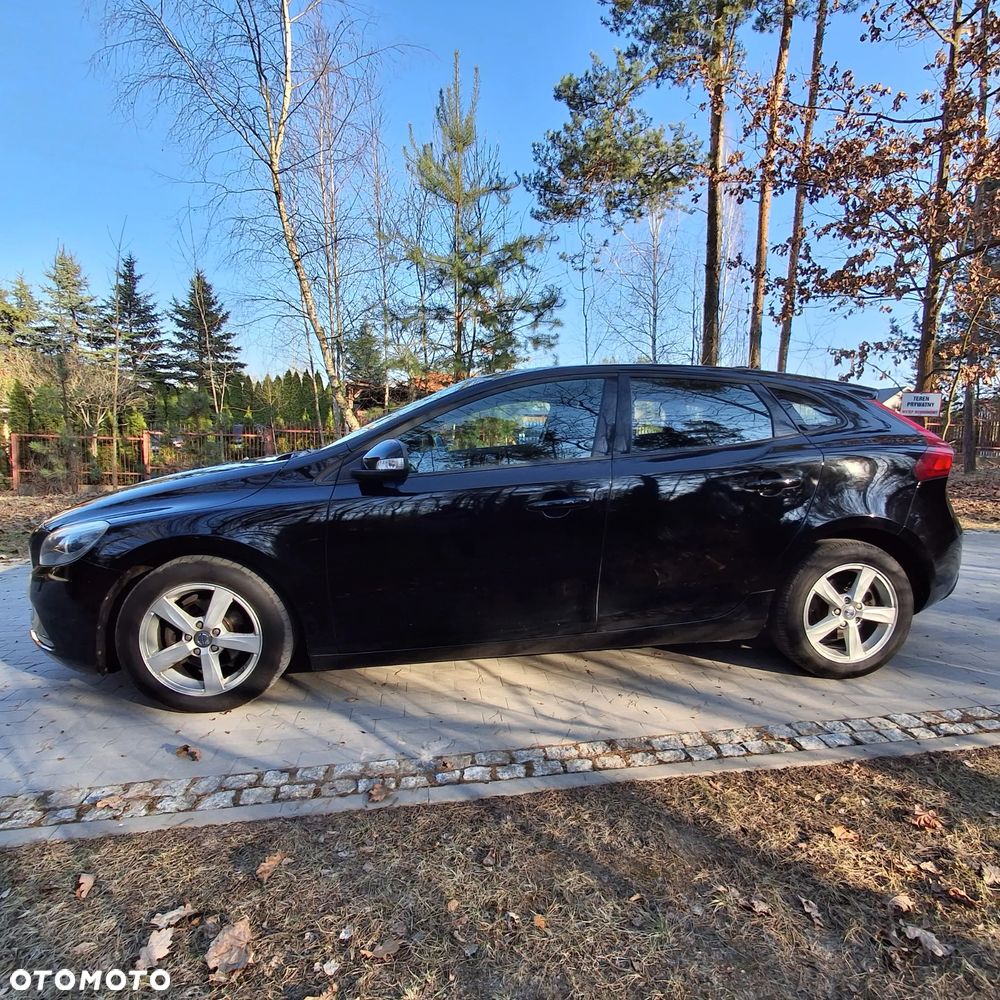 Volvo V40 D2 - 2