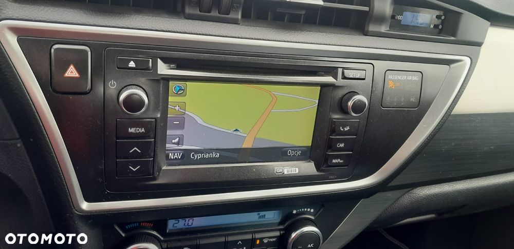 Toyota Auris 2.0 D-4D Life - 12