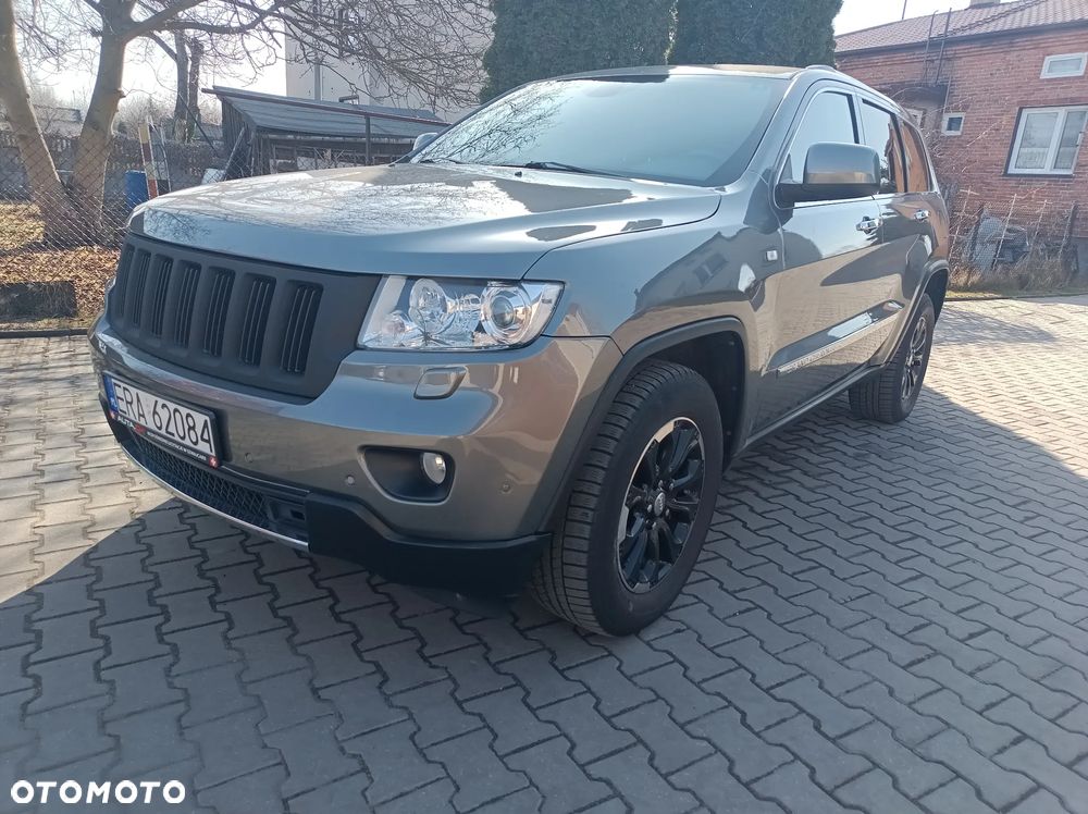Jeep Grand Cherokee - 1