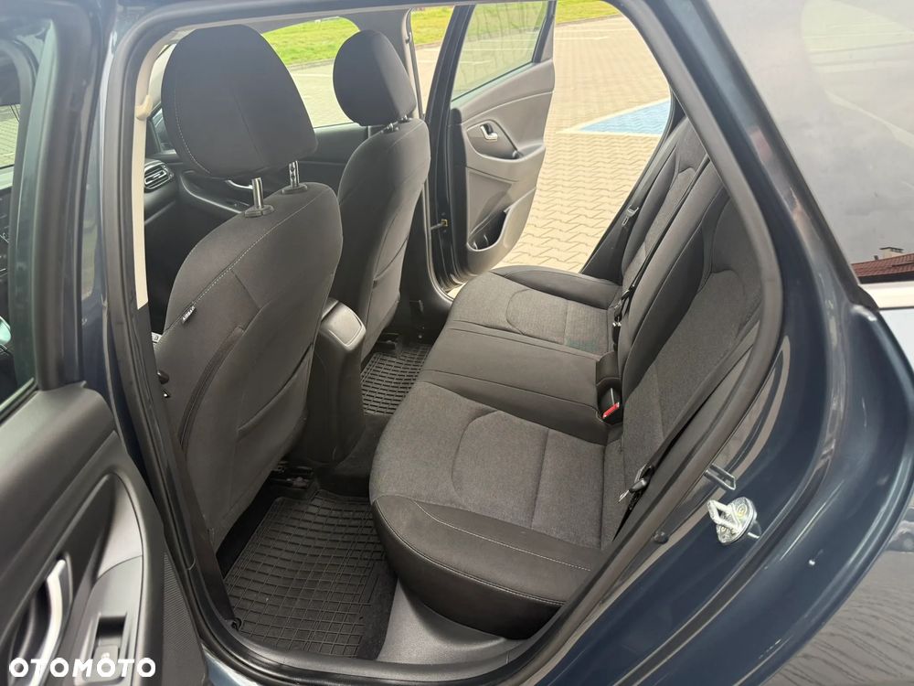Hyundai i30 1.5 T-GDI 48V Comfort DCT - 32