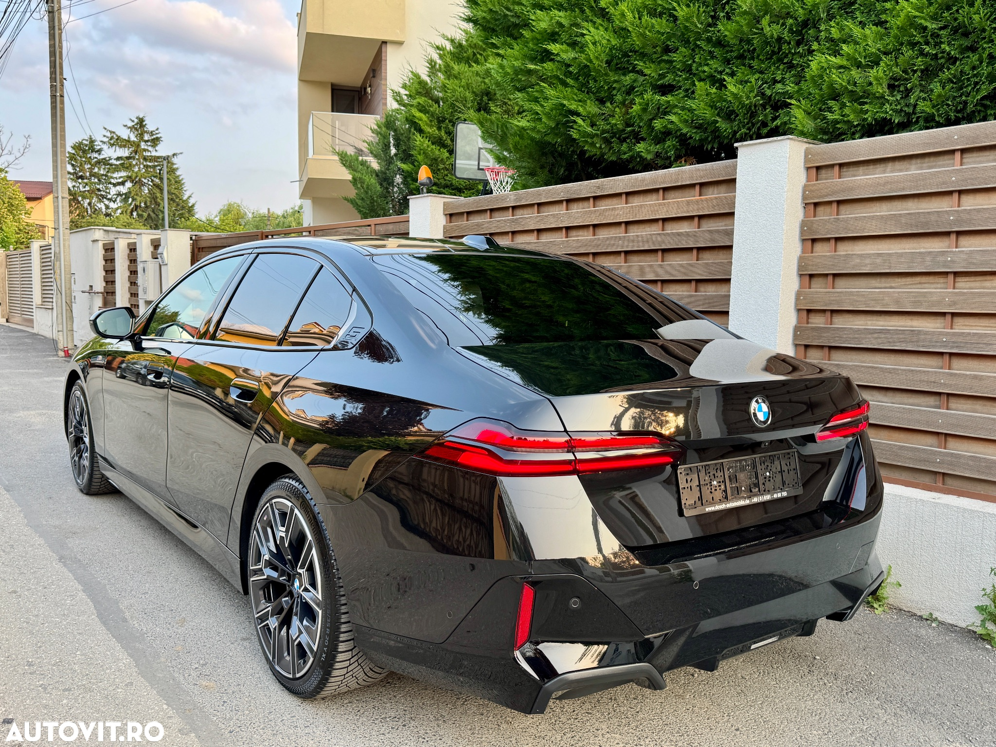 BMW Seria 5 520i AT MHEV - 5