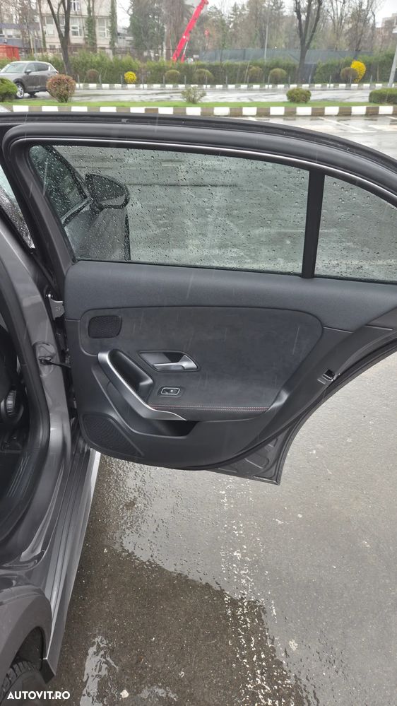 Mercedes-Benz A 200 - 12