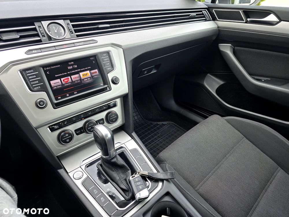 Volkswagen Passat 1.8 TSI BMT Highline DSG - 39