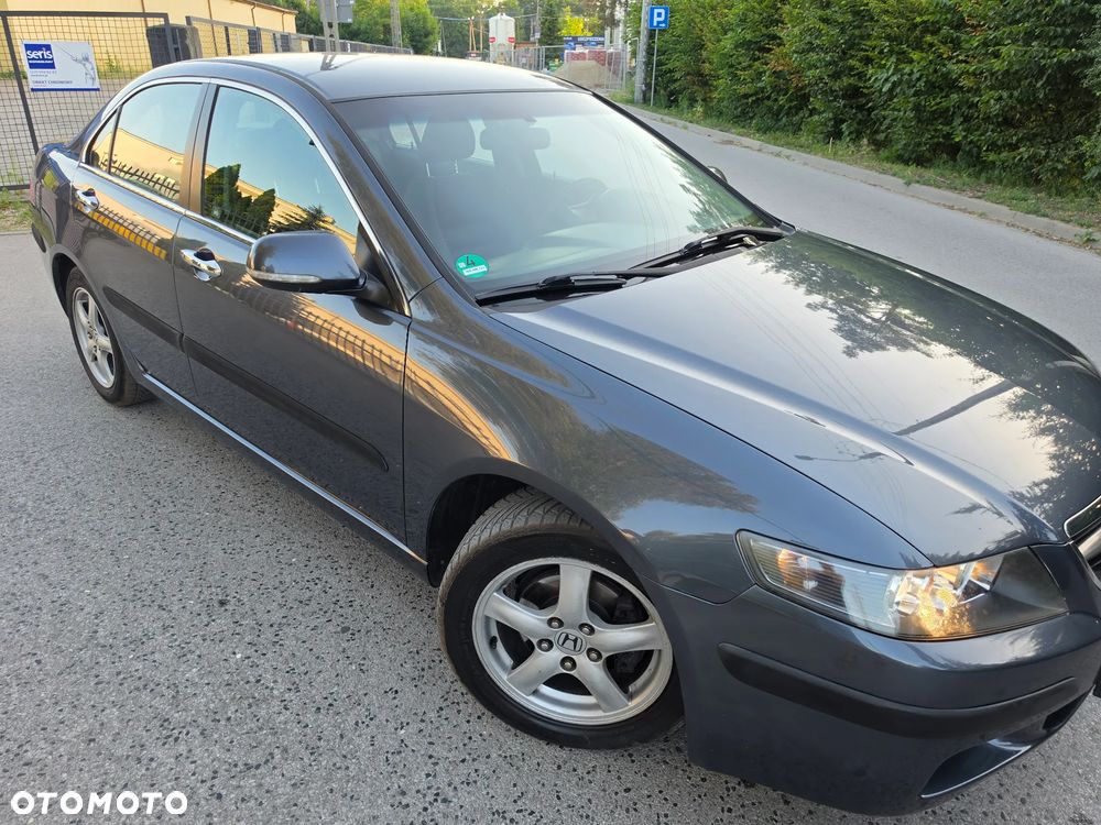 Honda Accord 2.0 ES - 14