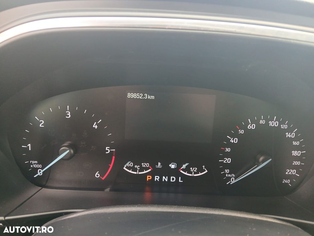 Ford Focus 1.5 EcoBlue Titanium - 6