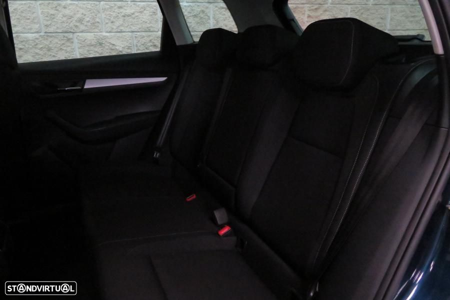 Skoda Karoq 1.0 TSI - 29