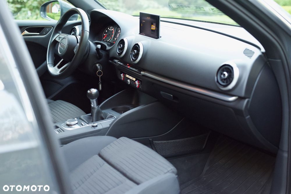 Audi A3 Sportback 1.5 TFSI - 19