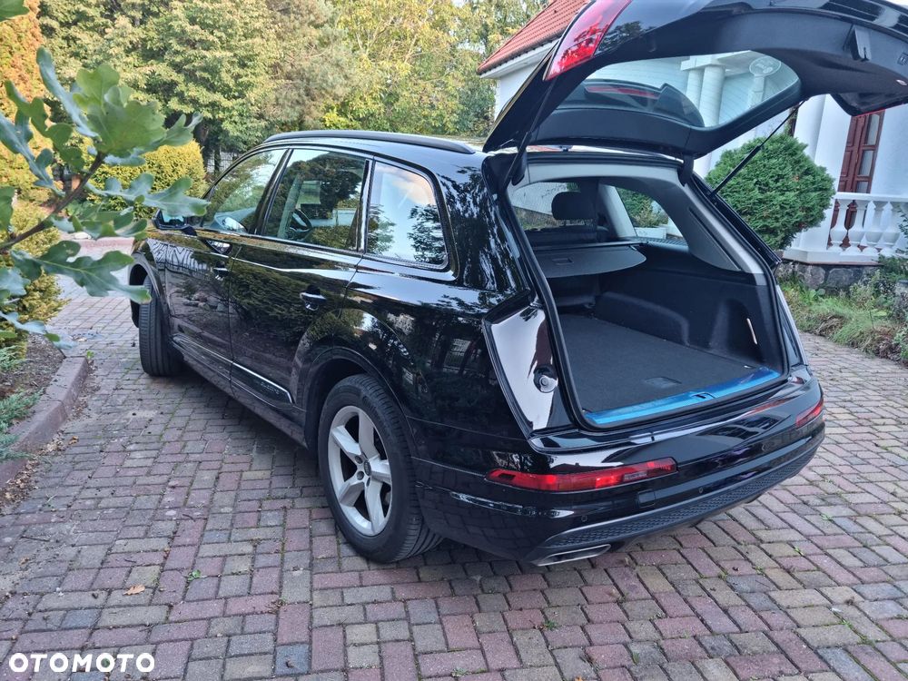 Audi Q7 - 9