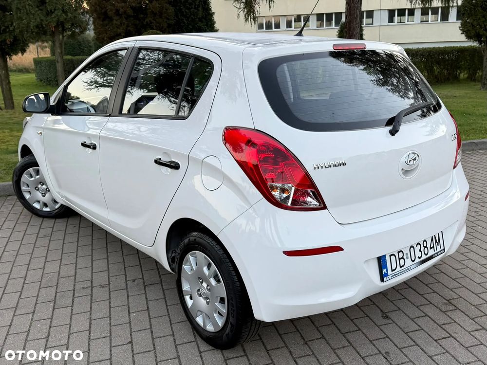 Hyundai i20 1.25 Classic + - 3