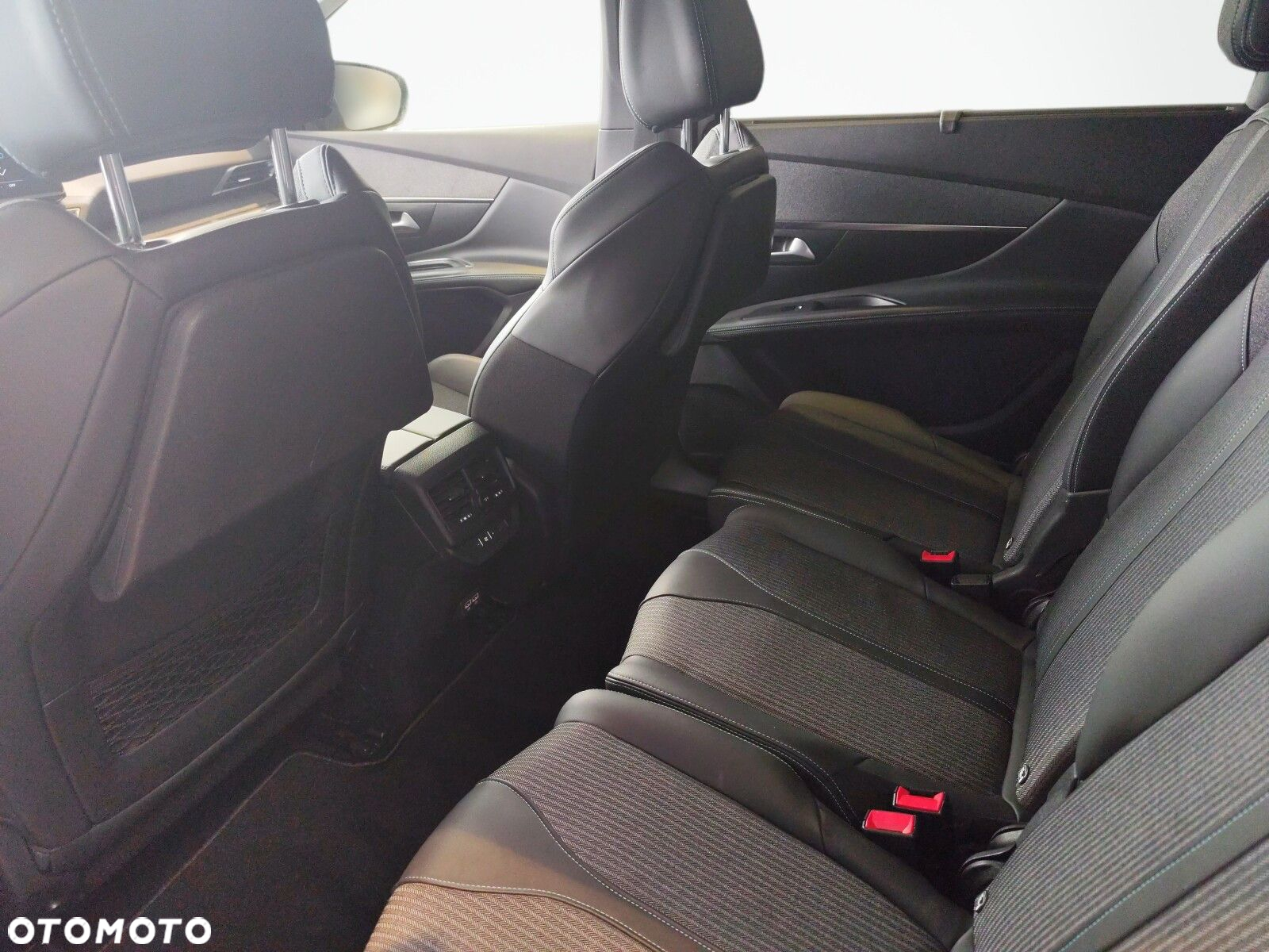 Peugeot 5008 - 12