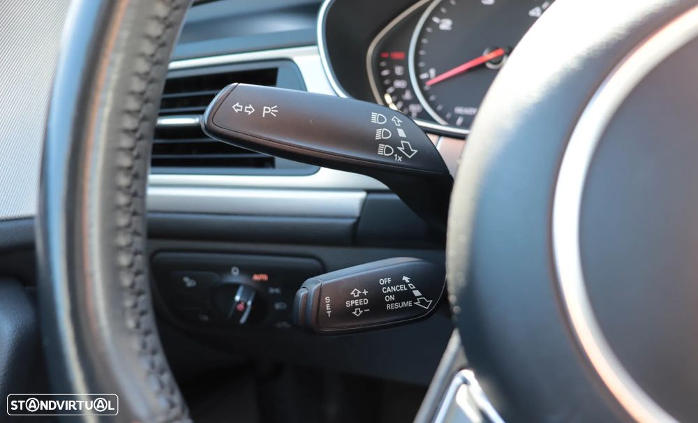 Audi A6 Avant 2.0 TDi S-line S tronic - 28