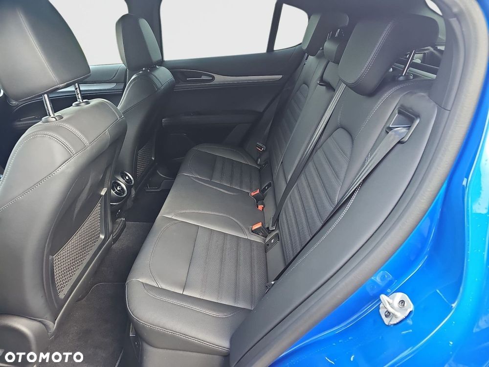 Alfa Romeo Stelvio 2.0 Turbo Veloce Q4 - 33
