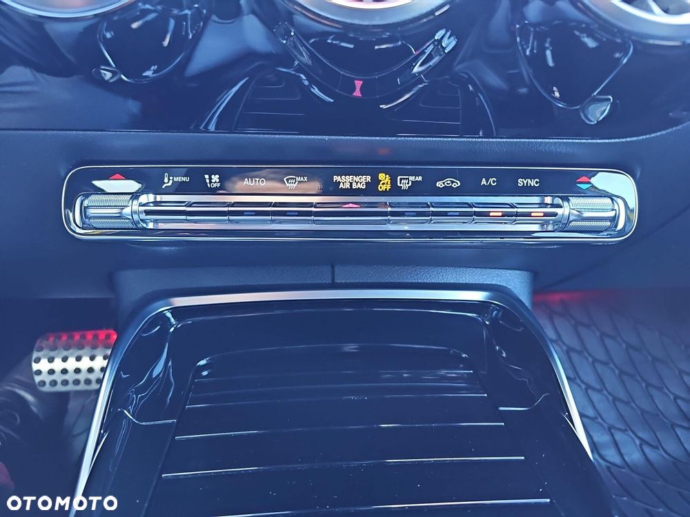 Mercedes-Benz Klasa A 45 S AMG 4-Matic 8G-DCT - 30