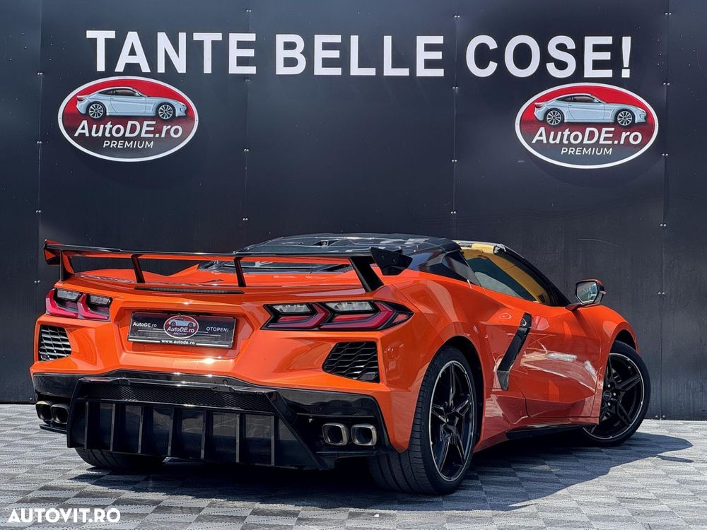 Chevrolet Corvette - 4