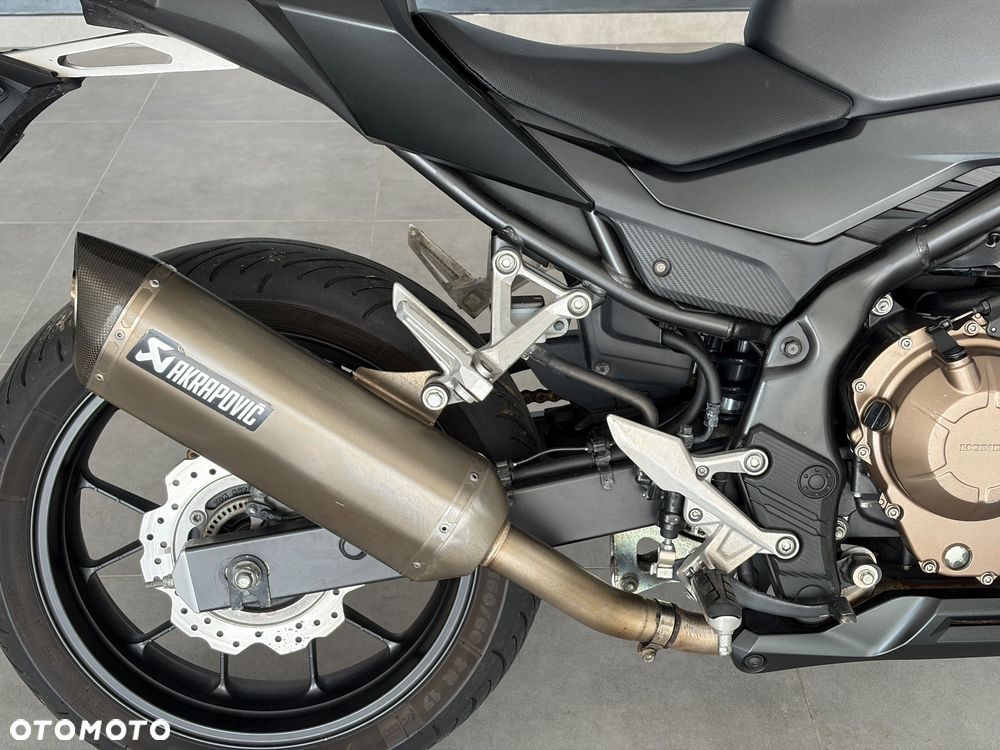 Honda CB - 8