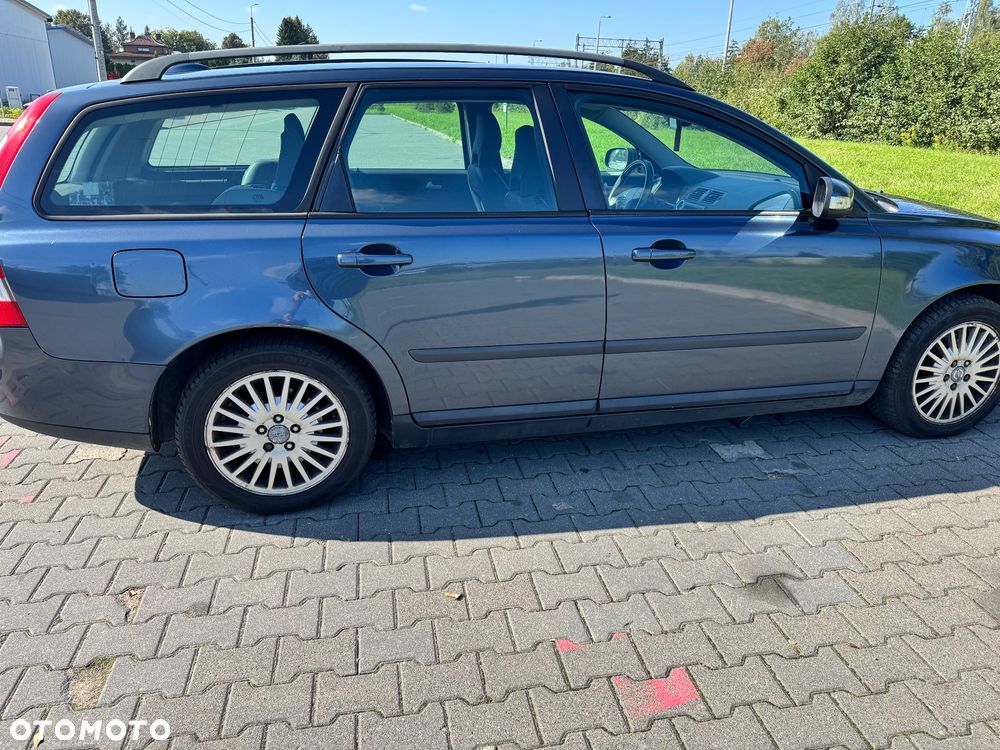 Volvo V50