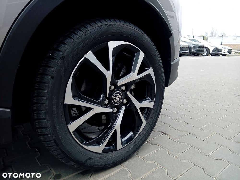 Toyota C-HR - 14