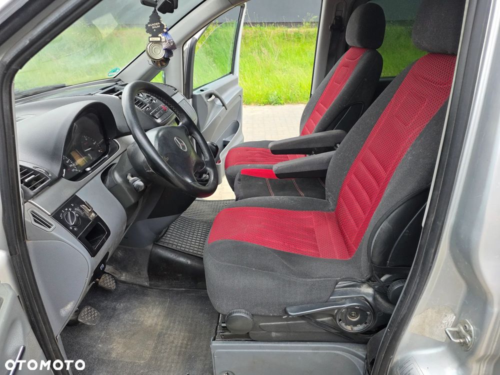 Mercedes-Benz Vito Univan 639.603 - 16