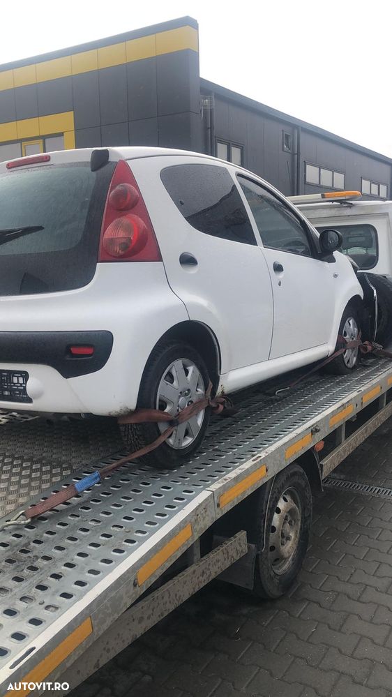 Dezmembram Peugeot 107 1.0 B an fabr. 2009 - 2