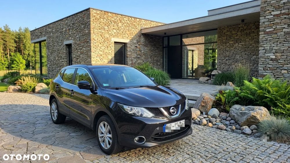 Nissan Qashqai 1.2 DIG-T N-Connecta - 1