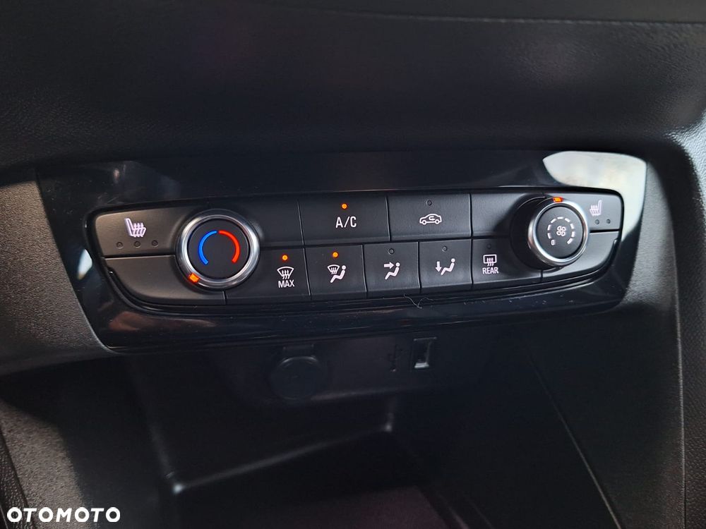 Opel Corsa 1.2 T Edition S&S - 12