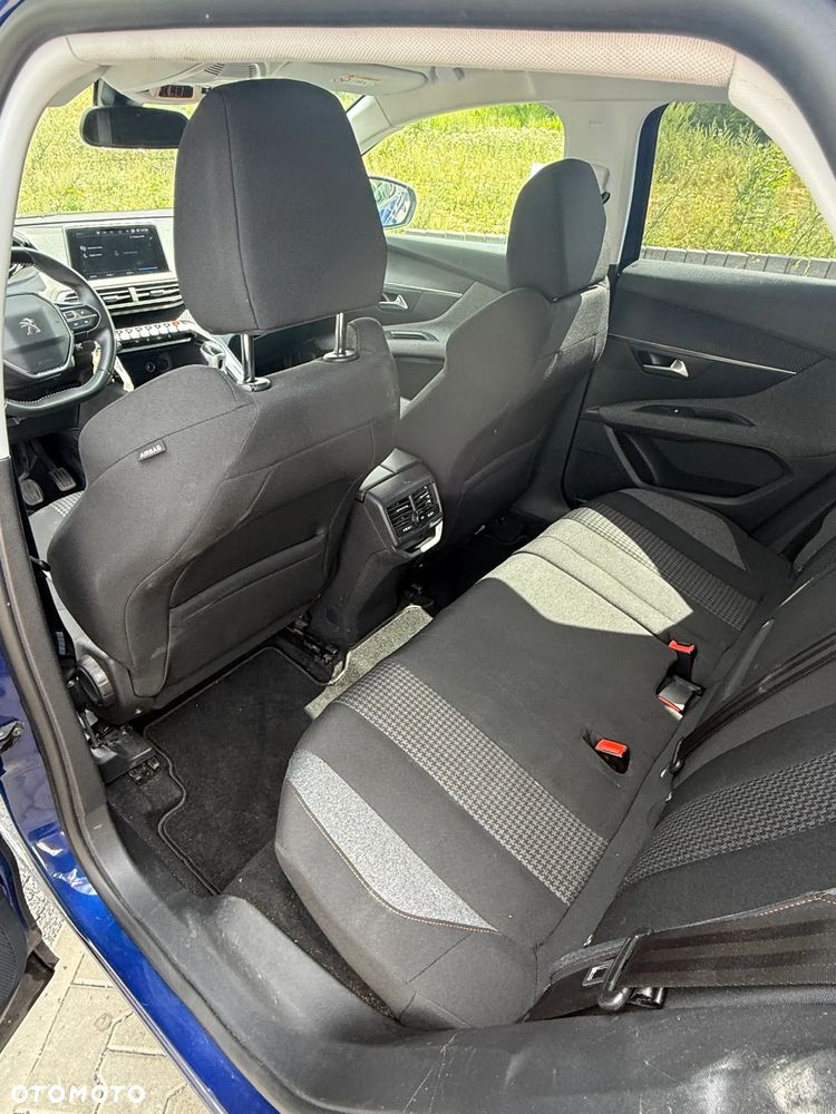 Peugeot 3008 1.2 PureTech Active Pack S&S - 11