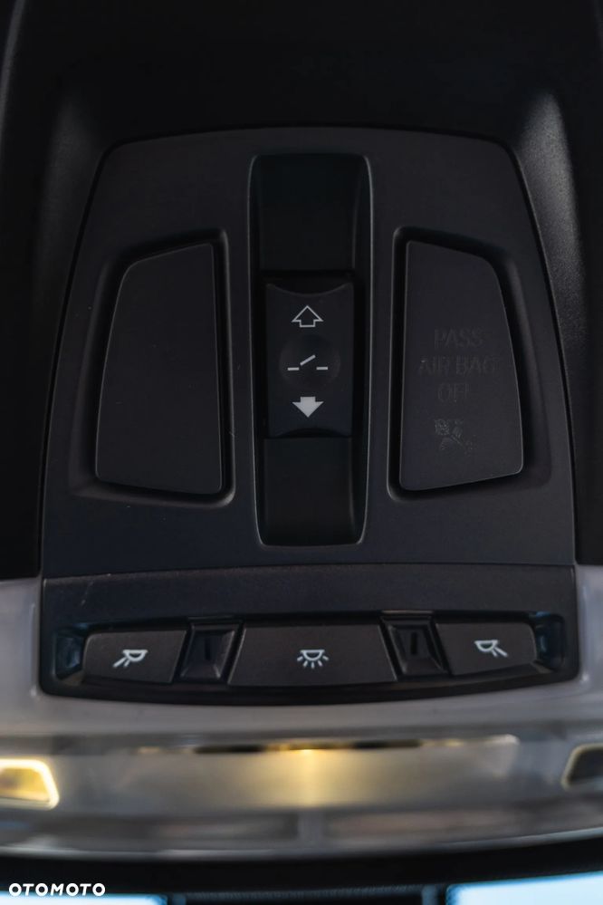 BMW Seria 1 125d - 35