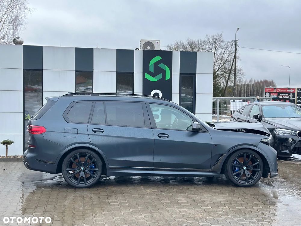BMW X7 M50i - 5