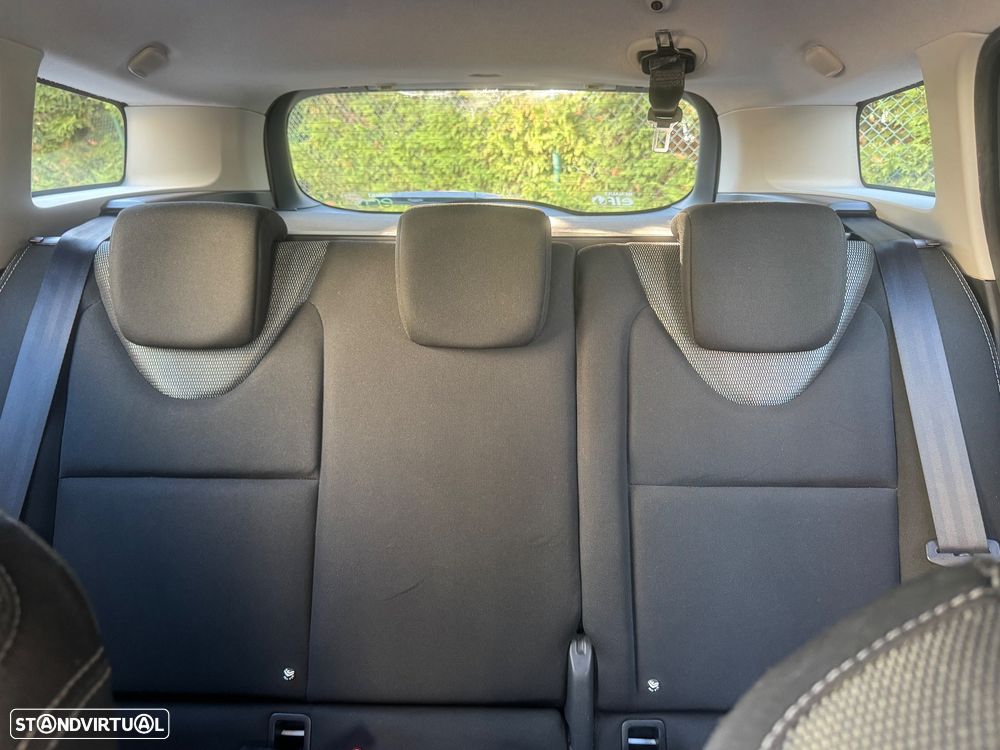 Renault Clio Sport Tourer 1.5 dCi Confort - 12