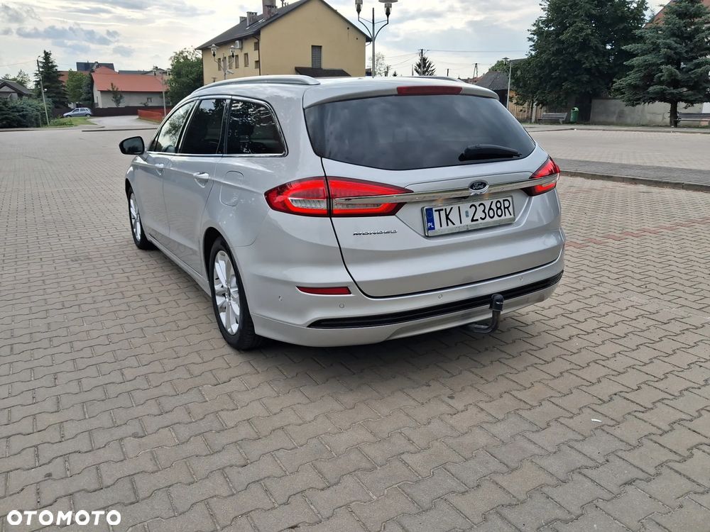 Ford Mondeo 2.0 EcoBlue Titanium - 23