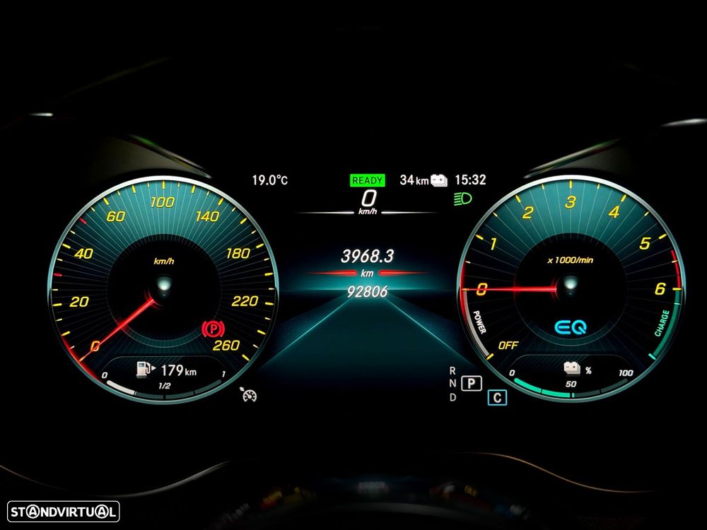 Mercedes-Benz GLC 300 de 4Matic 9G-TRONIC AMG Line - 23