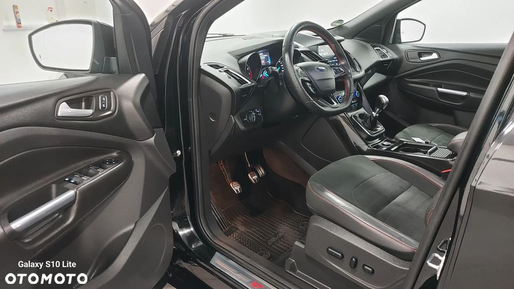 Ford Kuga 1.5 EcoBoost FWD ST-Line - 5