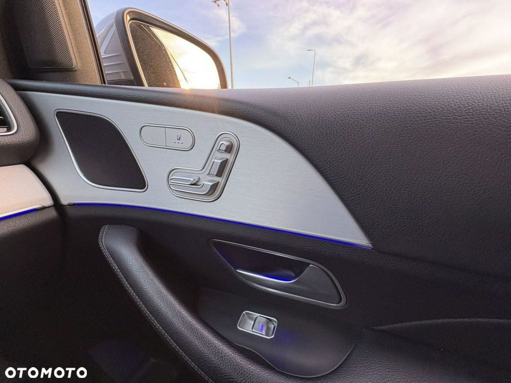 Mercedes-Benz GLE - 17