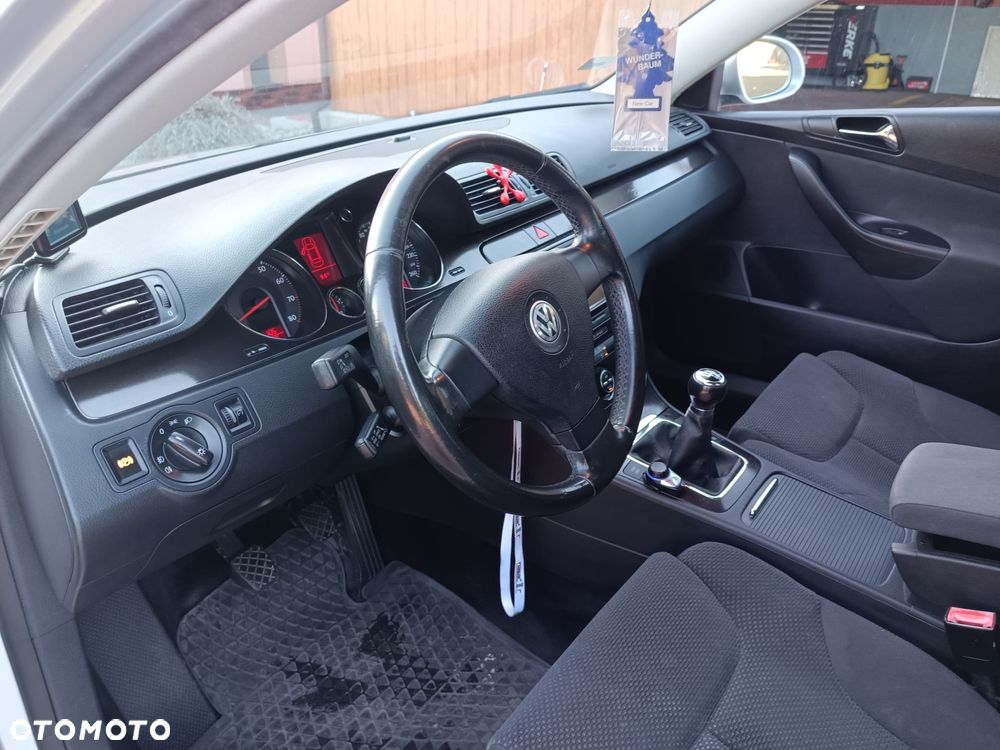 Volkswagen Passat 1.8 TSI Comfortline - 20