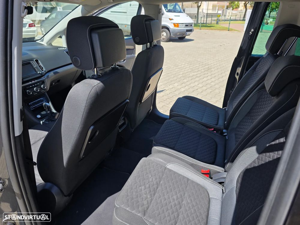 VW Sharan 2.0 TDI DSG (BlueMotion ) Highline - 21