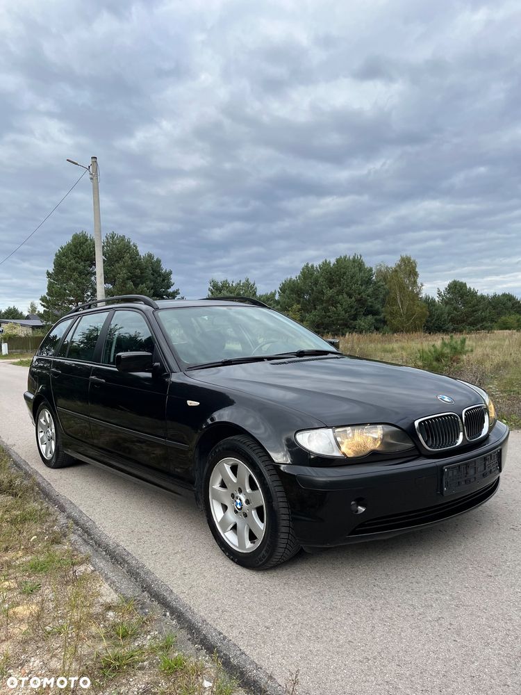 BMW Seria 3 318i Touring Edition Exclusive - 4