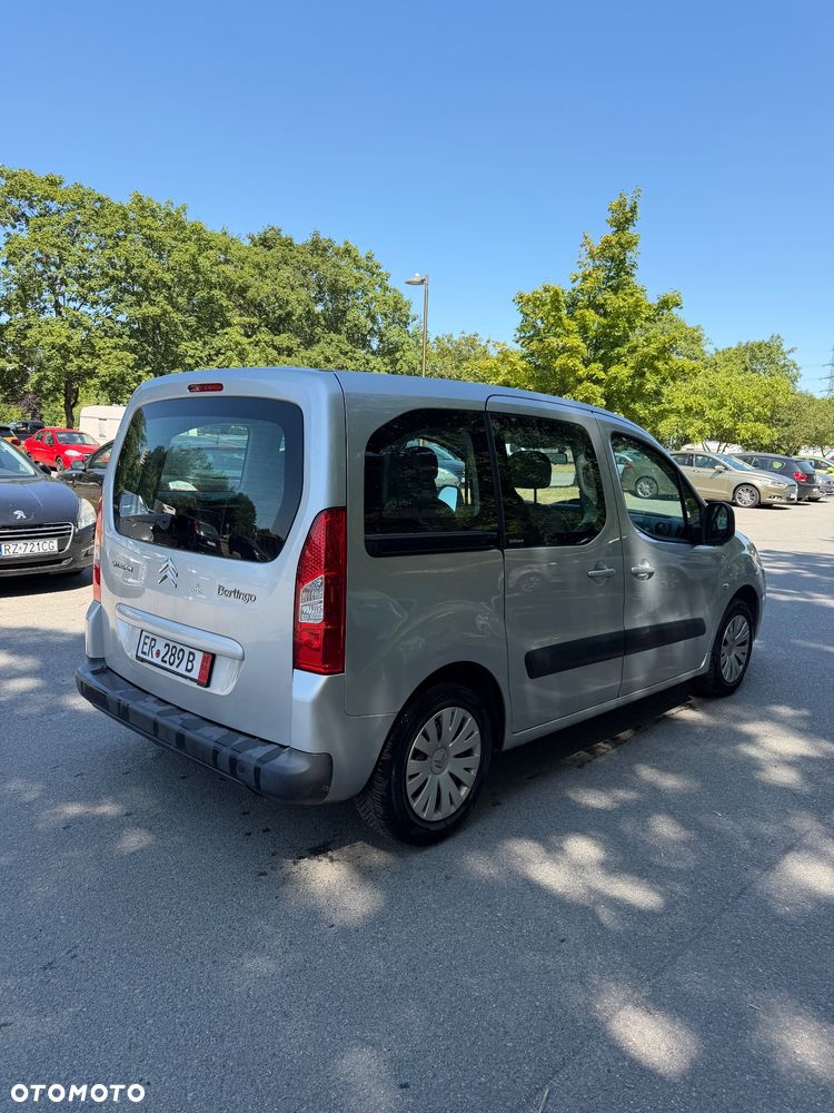Citroën Berlingo 1.6i Prestige - 4