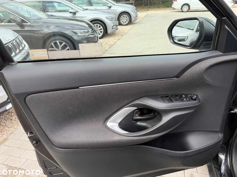 Toyota Yaris Cross Hybrid 1.5 Comfort - 19