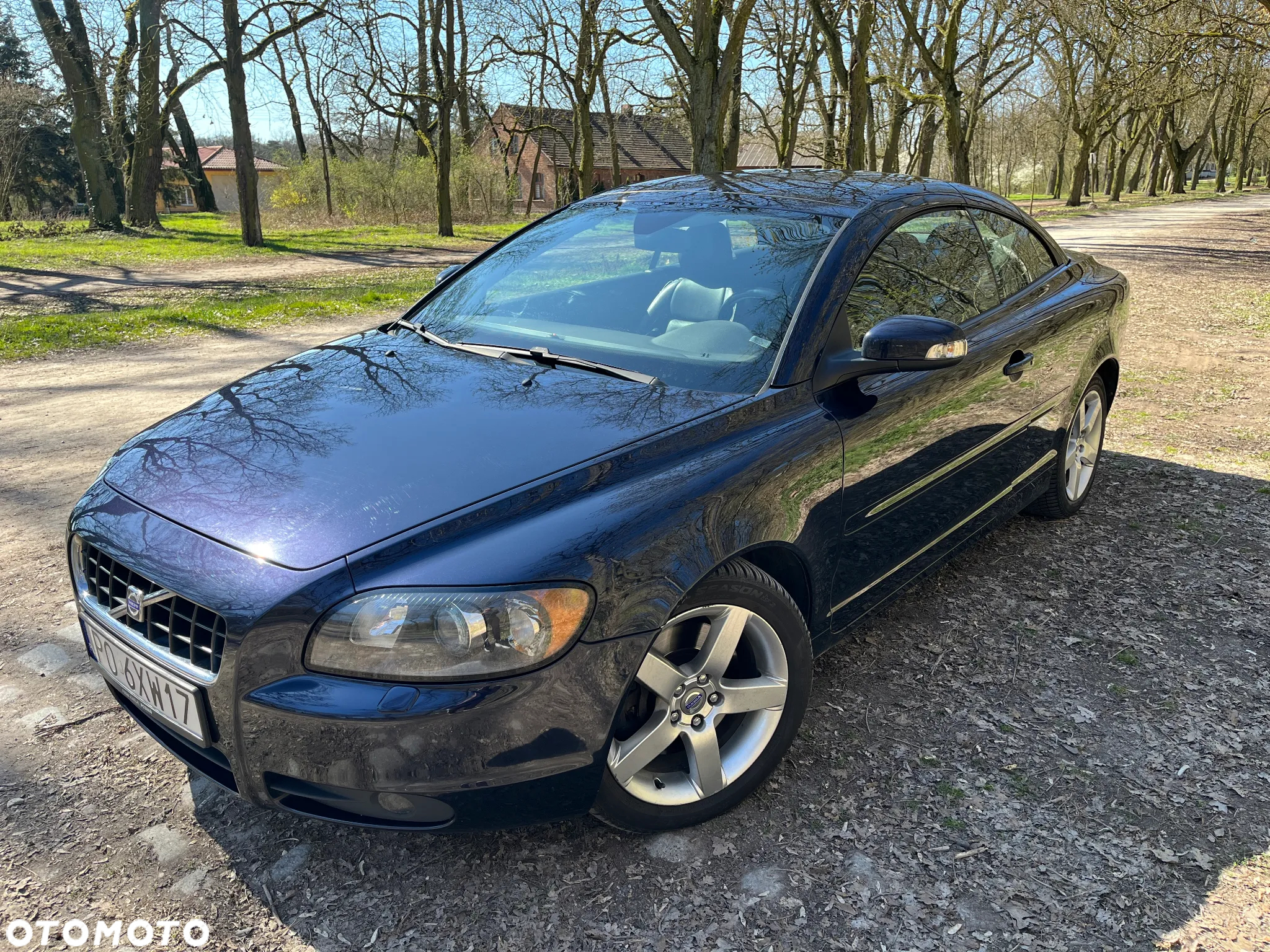 Volvo C70 2.0D Momentum - 6