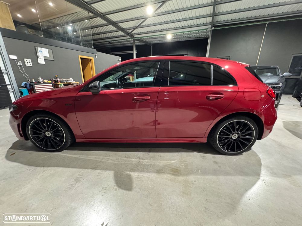 Mercedes-Benz A 250 e AMG Line - 6