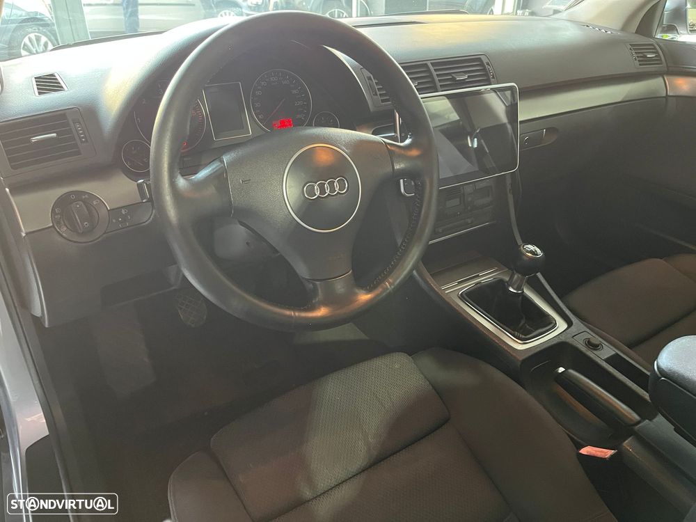 Audi A4 Avant 1.9 TDI - 13