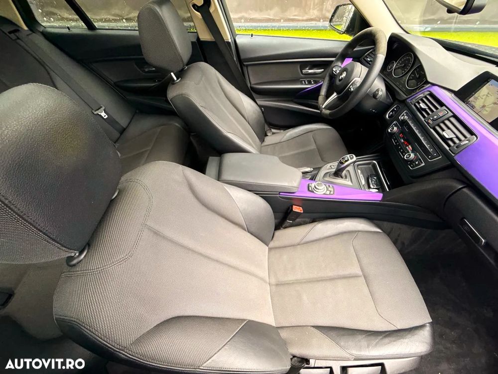 BMW Seria 3 320d Touring Aut. Modern Line - 19