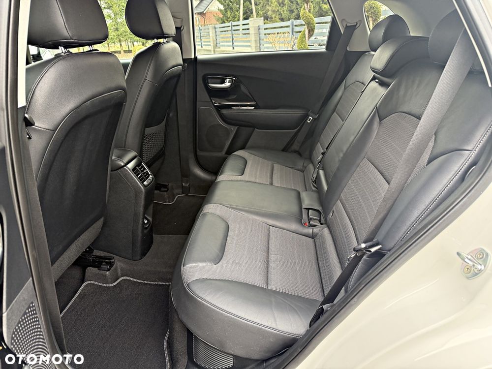 Kia Niro ver-1-6-gdi-plug--in-hybrid-xl - 27