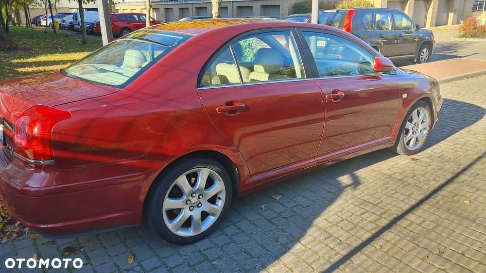 Toyota Avensis oryginalne koła - 2