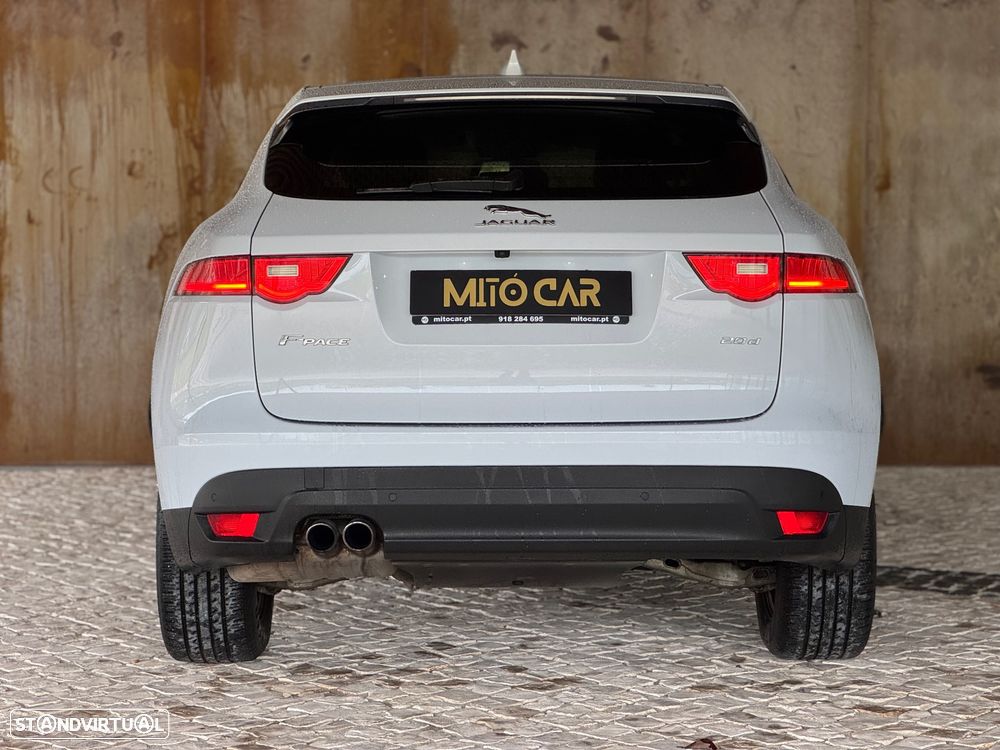 Jaguar F-Pace 2.0 i4D Pure - 5