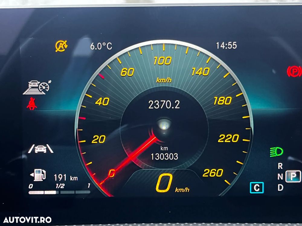 Mercedes-Benz A 220 4Matic 7G-DCT AMG Line - 14