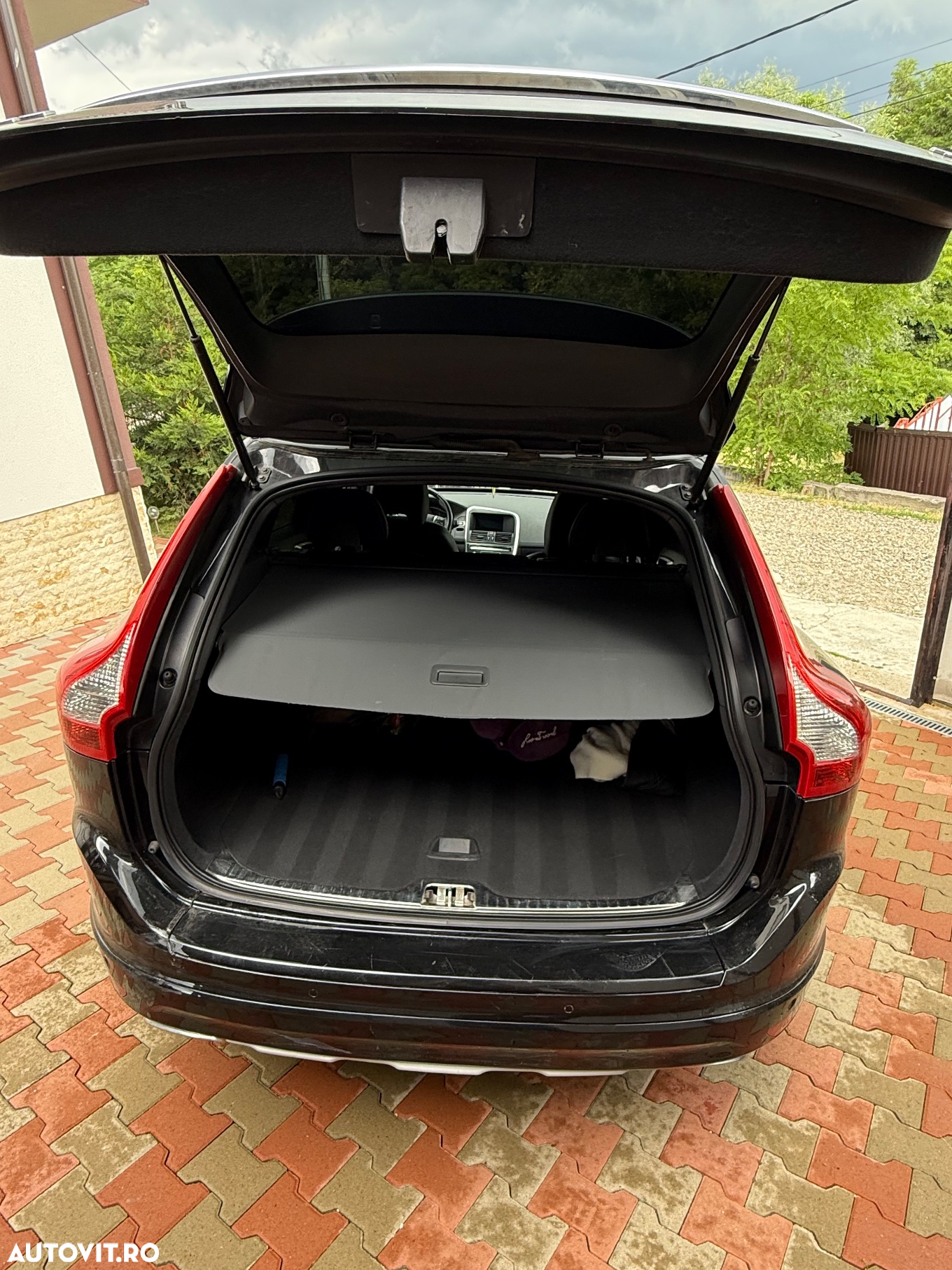 Volvo XC 60 D4AWD Kinetic - 10