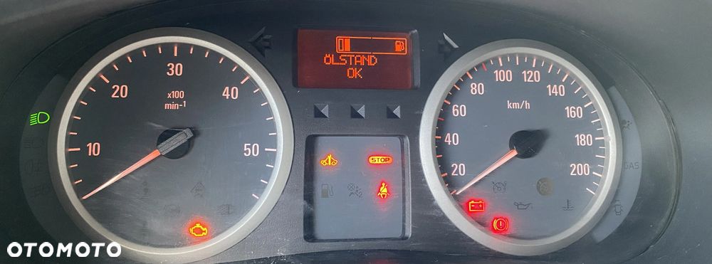Opel Vivaro - 27